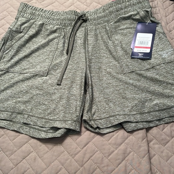 Reebok Women's Hustle Soft Shorts/NWT/Small - Picture 4 of 11